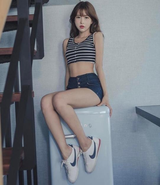 颜值即正义：这个小姐姐网管让网吧爆满（图）