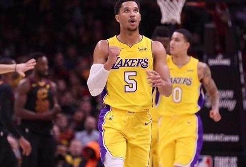 好基友！库兹马哈特推特互动（图）