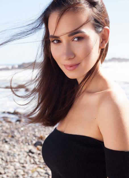 卢靖姗穿吊带笑容美:也太美了吧,混血儿就是出气质 卢靖姗穿吊带笑容美:也太美了吧,混血儿就是出气质