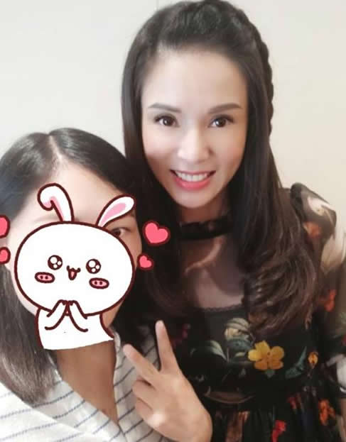 55岁小龙女再登台：近照保养得非常好,李若彤古装剧照