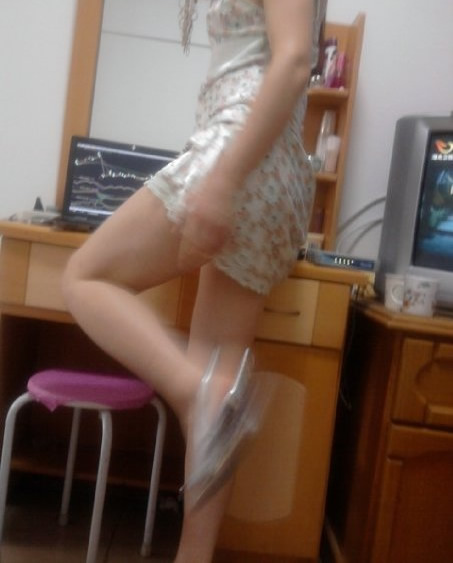 最长腿小姐:怎样才能变成长腿美女(图) 最长腿小姐:怎样才能变成长腿美女(图)