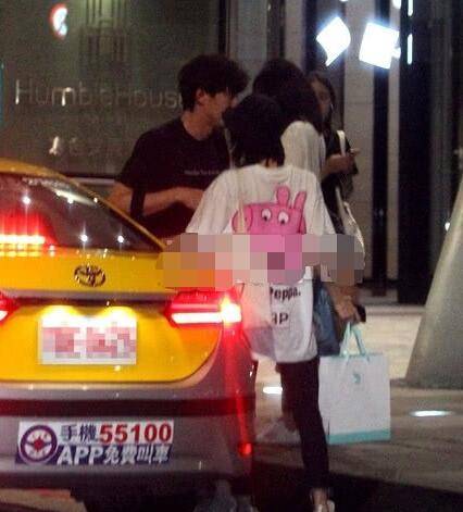 林更新王丽坤游台北：两人甜蜜互动,坐实恋情（图）