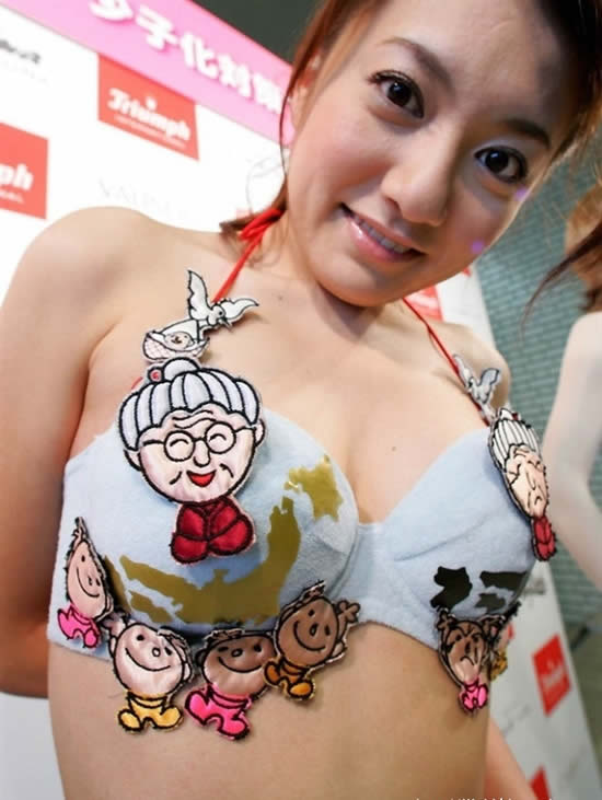 世界最奇葩文胸筷子文胸见过吗：奇葩文胸大盘点