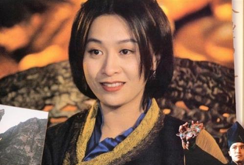 刘嘉玲晒素颜自拍：刘嘉玲资料简介,刘嘉玲年轻照片