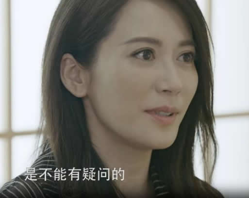 俞飞鸿遭遇男性主持人的刻薄提问,然而她的回答让不少女性都鼓掌