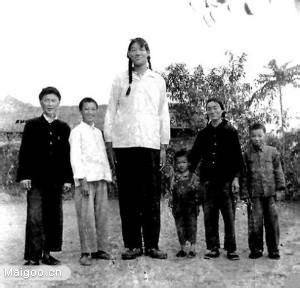 世界上最高的人排行榜：世界十大巨人身高盘点