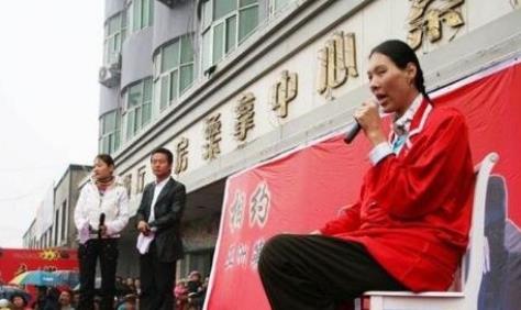 十大世界上最高的女人:关于世界上最高的那些女人们 十大世界上最高的女人:关于世界上最高的那些女人们