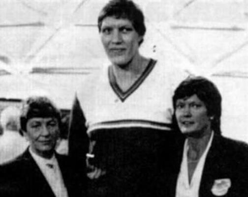 十大世界上最高的女人：关于世界上最高的那些女人们