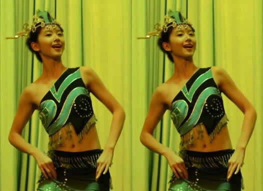 奶茶妹妹章泽天清纯旧照曝光：舞蹈旧照翩翩起舞（图）