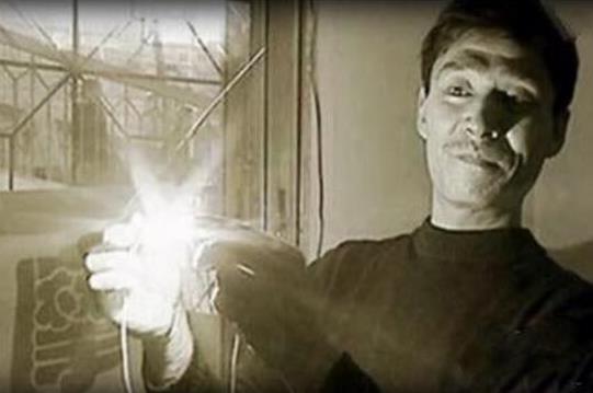 神功班勺吸脸上：生活中十大拥有特异功能的人盘点（图）