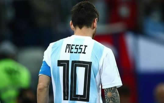 寻人启事!梅西这场去哪儿了? 哨声一响径直离场(图) 寻人启事!梅西这场去哪儿了? 哨声一响径直离场(图)