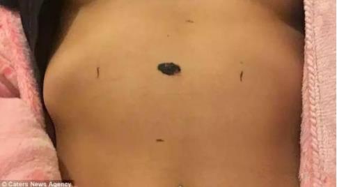 美女晒性感自拍照,却因此捡回一条命!（图）