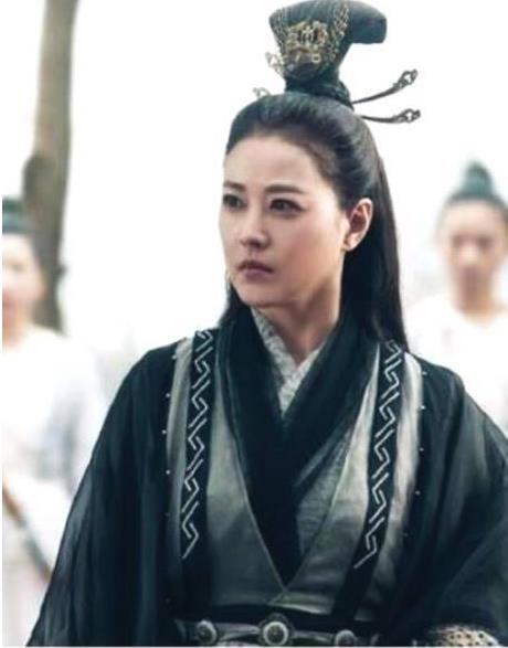 周海媚倚天剧照曝光：52岁周海媚演师太俏过周芷若（图）