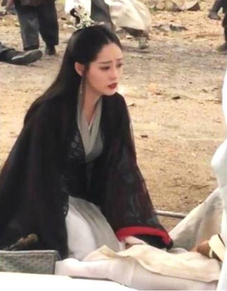 周海媚倚天剧照曝光：52岁周海媚演师太俏过周芷若（图）