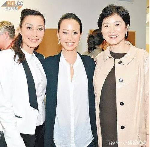 林青霞基因逆风翻盘:林青霞三个女儿合照,有妈妈影子了 林青霞基因逆风翻盘:林青霞三个女儿合照,有妈妈影子了
