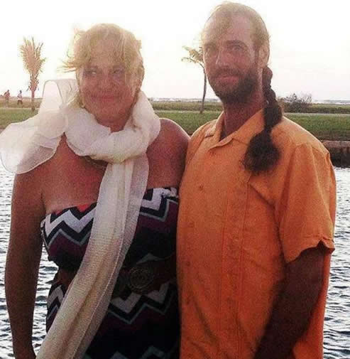 女子与亲弟结为夫妻：秘密同居10多年,一对同父异母的姐弟