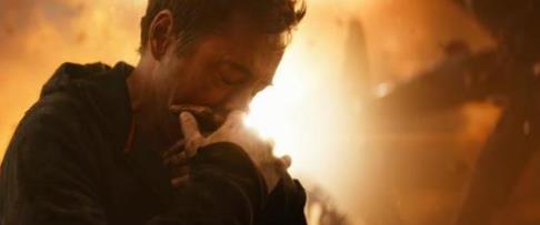 小蜘蛛剧透蜘蛛侠2:超大剧透剧情,钢铁侠在《复联4》中牺牲 小蜘蛛剧透蜘蛛侠2:超大剧透剧情,钢铁侠在《复联4》中牺牲