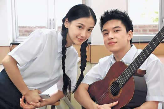 学霸弟弟被热议!Baby回应:他不想做幕前的工作(图) 学霸弟弟被热议!Baby回应:他不想做幕前的工作(图)