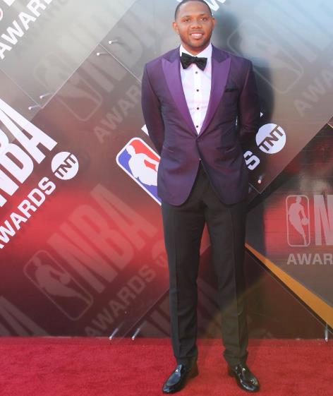 NBA颁奖典礼举行 众球星西装造型闪耀红毯（组图）