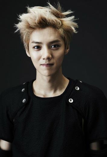 鹿晗家庭背景大揭秘(图) 鹿晗家庭背景大揭秘(图)