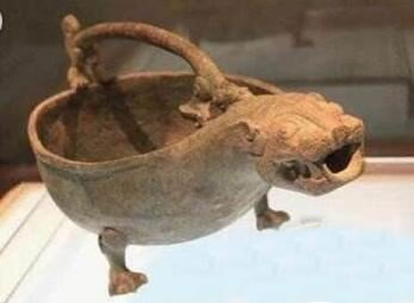 清朝故宫没厕所,皇上娘娘大号小号都得靠它(图) 清朝故宫没厕所,皇上娘娘大号小号都得靠它(图)