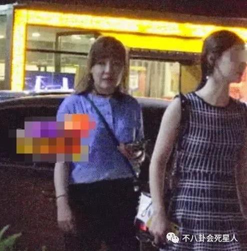 40岁薛佳凝近态曝光 身材臃肿毫无当年风韵（组图）