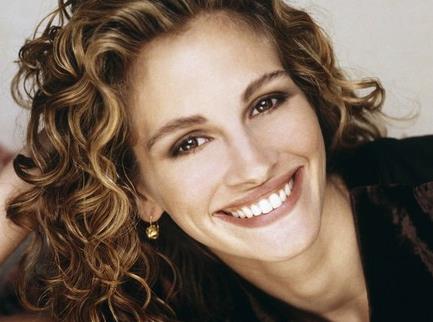 斯嘉丽·约翰逊这么美在好莱坞竟排第九（图）