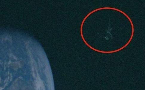 月球背面：人类看不见月球的背面有啥（图）