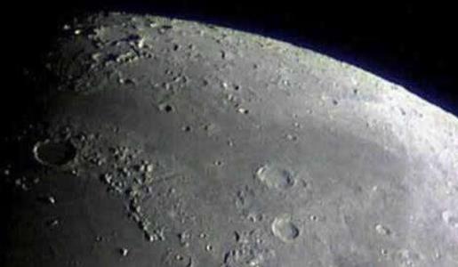 月亮上有什么:传说有广寒宫,看科学解释月亮上有什么 月亮上有什么:传说有广寒宫,看科学解释月亮上有什么