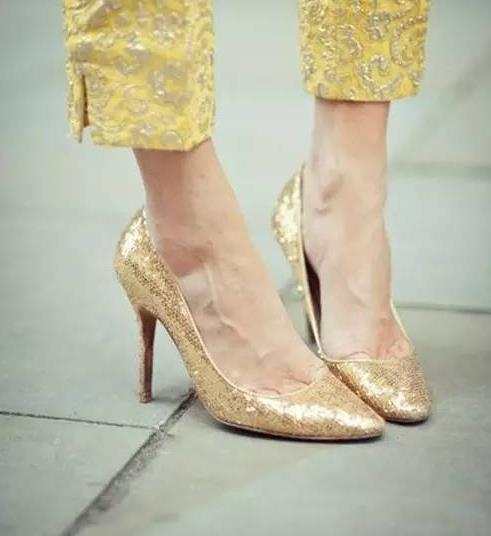 解决鞋子磨脚的12种方法,每一种都超管用（图）