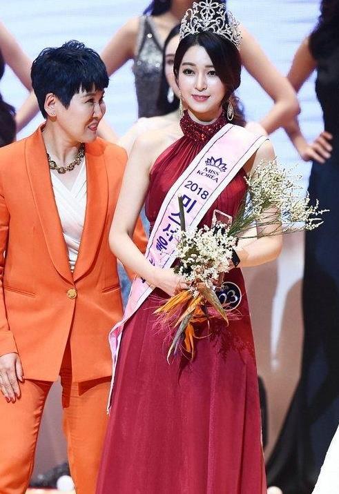 2018韩国小姐：长得都一样还都是少妇（图）