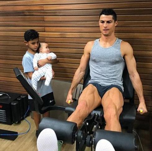 C罗的儿子:C罗有几个小孩,C罗的儿子是跟谁生的 C罗的儿子:C罗有几个小孩,C罗的儿子是跟谁生的