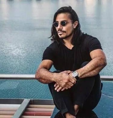 撒盐哥资料百度百科：土耳其撒盐哥老婆是谁