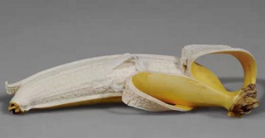 吃完的香蕉皮别扔,随手丢在车里,第二天就会发生这三件好事 吃完的香蕉皮别扔,随手丢在车里,第二天就会发生这三件好事