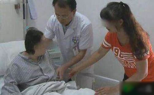 年轻女子骨头如豆腐竟因常吃这物(图) 年轻女子骨头如豆腐竟因常吃这物(图)