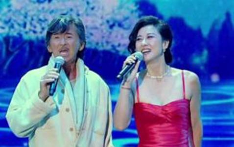 叶倩文第一任老公是谁:揭叶倩文嫁过几个老公(图) 叶倩文第一任老公是谁:揭叶倩文嫁过几个老公(图)