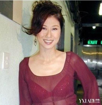 叶倩文年轻时候的照片(组图) 叶倩文年轻时候的照片(组图)