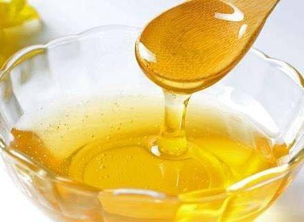蜂蜜水的正确喝法：喝蜂蜜水的最佳时间及好处