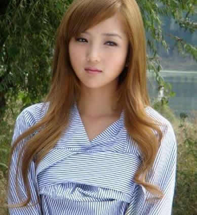 何洁个人资料身高体重及三围曝光(图) 何洁个人资料身高体重及三围曝光(图)