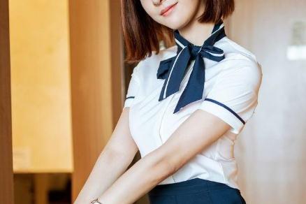 解开美女胸衣的秘密:解开美女胸衣步骤(图) 解开美女胸衣的秘密:解开美女胸衣步骤(图)