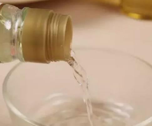 晚上用白醋瘦38斤:喝白醋瘦身小技巧(图) 晚上用白醋瘦38斤:喝白醋瘦身小技巧(图)