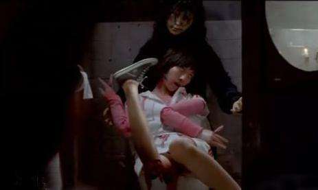 为什么晚上不能照镜子：灵异传说（图）