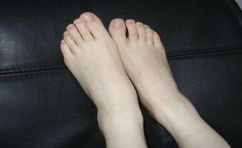 鞋里放一物脚气竟然无影无踪（图）