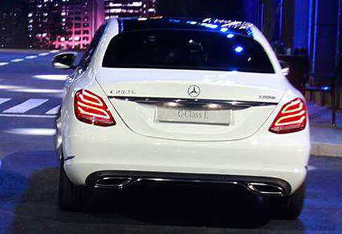 奔驰c200价格介绍:奔驰c200颜值品牌不容小觑 奔驰c200价格介绍:奔驰c200颜值品牌不容小觑