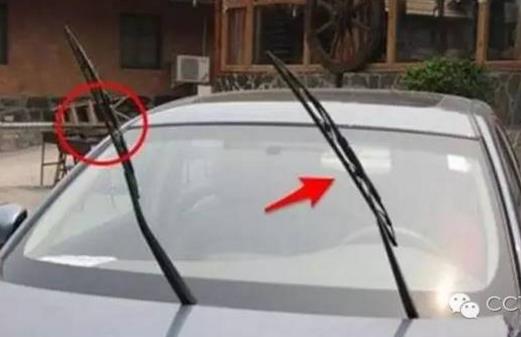 夏天停车为啥一定要把雨刷立起来:修车师傅解答 夏天停车为啥一定要把雨刷立起来:修车师傅解答