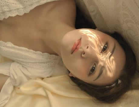 人为什么睡梦中身体会突然一抖:入睡抽动(图) 人为什么睡梦中身体会突然一抖:入睡抽动(图)