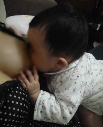 乳腺炎能喂奶吗：当哺乳期撞上乳腺能不能喂奶