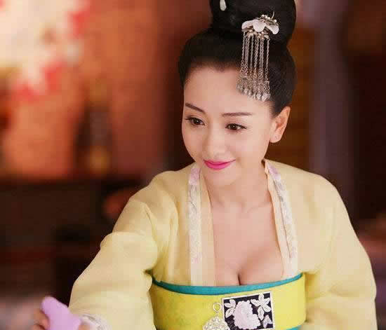 杨蓉胸围多大,杨蓉三围,杨蓉身材比例太有料