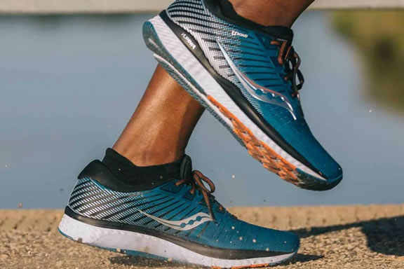 Saucony是什么品牌,Saucony什么档次及质量如何