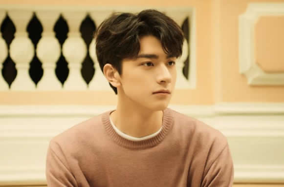 林一个人资料及女朋友是谁,林一跟林更新什么关系 林一个人资料及女朋友是谁,林一跟林更新什么关系